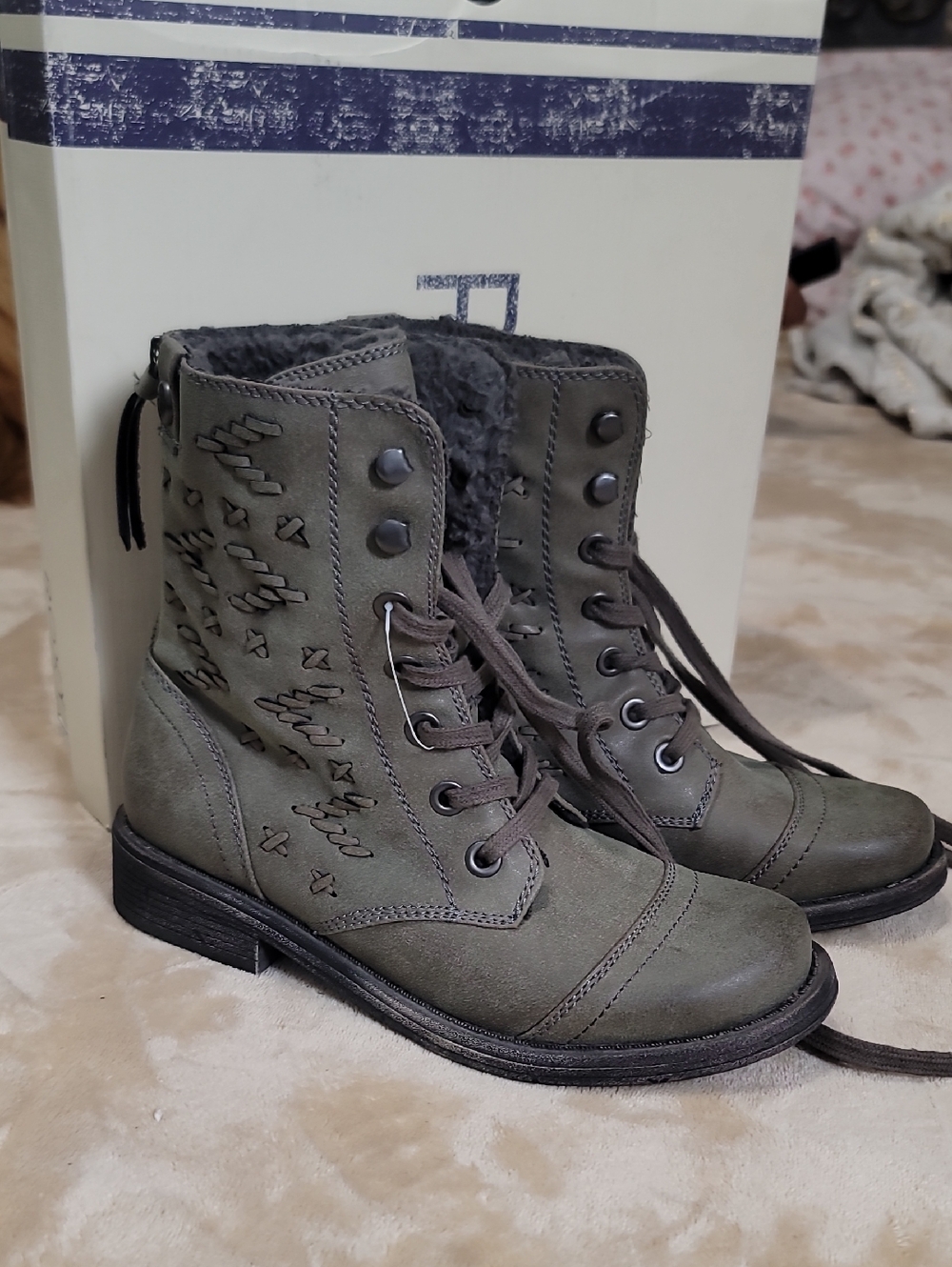 Roxy Olive Lace-Up Faux-Fur Combat Boots